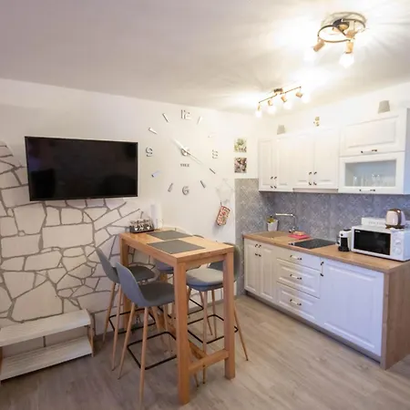 Apartment A&d *